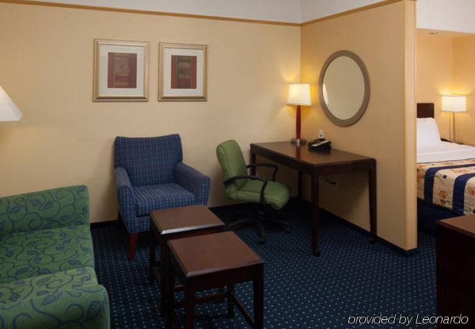 Springhill Suites St Petersburg Clearwater Largo Bagian luar foto