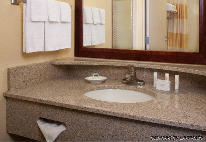 Springhill Suites St Petersburg Clearwater Largo Bagian luar foto